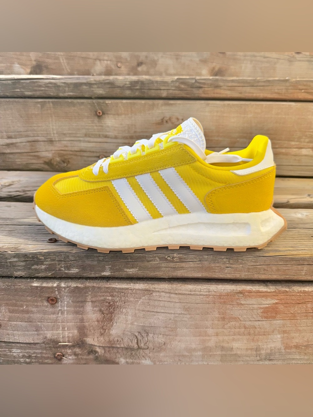 Adidas Retropy E5 Hazy Yellow Cloud White BOOST Sneakers 7.5 NWOB